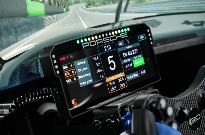 Porsche 911 GT3 Cup Display